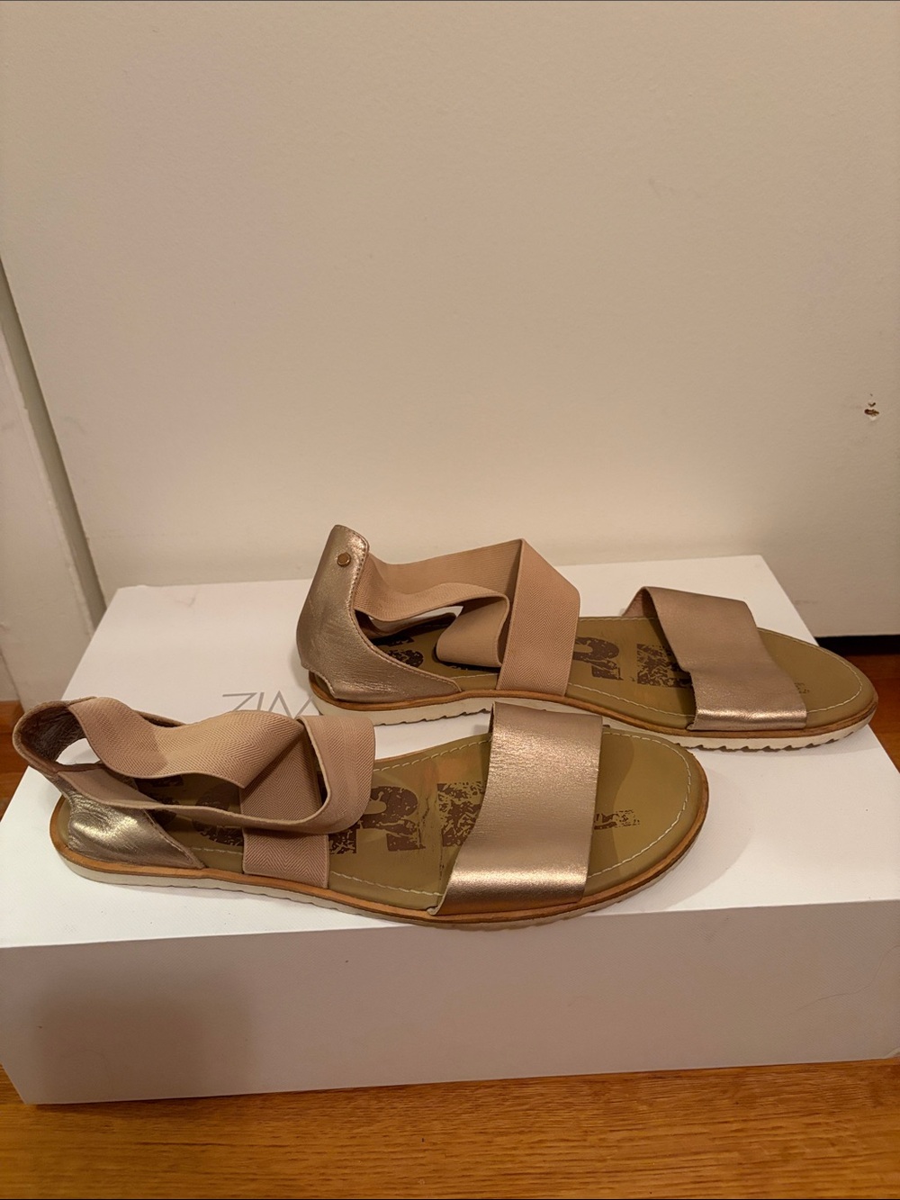 Sorel Metallic Nude Elastic Strap Sandals